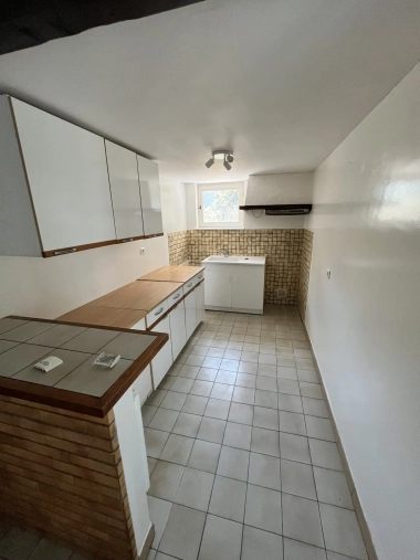 MAISON de 137 m2 - CASTELGINEST