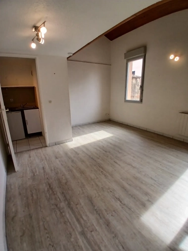 Saint-Aubin / Dupuy - T1 Bis en Duplex - 33.30 m2