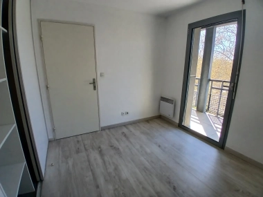 Guilheméry / Saint-Aubin - T2 avec balcon et parking sous-sol