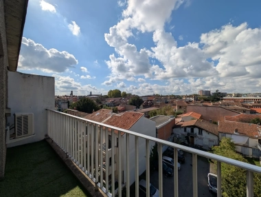 Arnaud-Bernard / Saint-Sernin - T1 Bis avec balcon et parking