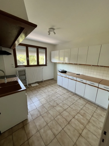 MAISON de 137 m2 - CASTELGINEST