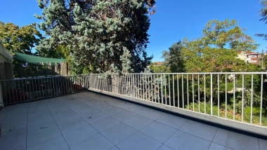 Côte Pavée - T3 avec terrasse, balcon et parking