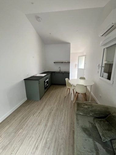 LASSERRE-PRADERE T2 meublé moderne et confortable