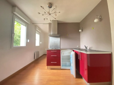 Arènes - T1 Bis - 29.31m2 avec balcon et garage
