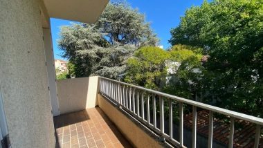 Côte Pavée - T3 avec terrasse, balcon et parking