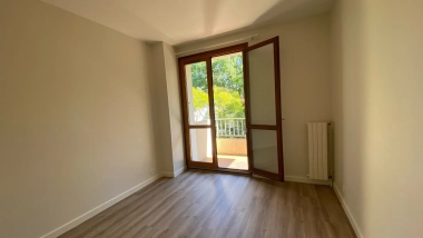 Côte Pavée - T3 avec terrasse, balcon et parking