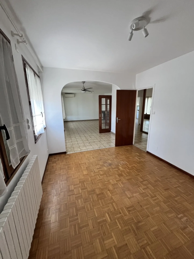 MAISON de 137 m2 - CASTELGINEST